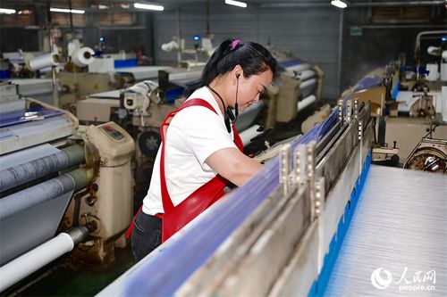 江西贛州紡織企業(yè) 出口訂單激增，生產一線繁忙